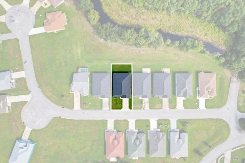House in Inverness, Florida 3 bedrooms, 162.95 sq.m. № 2196800 - photo 4