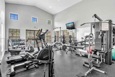 Villa ou maison à louer à Dania Beach, Floride: 4 chambres, 260.13 m2 № 1941906 - photo 30