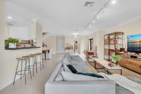 Villa ou maison à louer à Dania Beach, Floride: 4 chambres, 260.13 m2 № 1941906 - photo 9