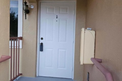 Condominio en venta en Pembroke Pines, Florida, 2 dormitorios, 90.12 m2 № 2172174 - foto 12