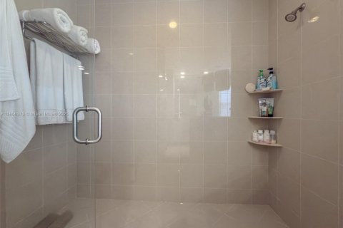 House in Parkland, Florida 4 bedrooms, 277.03 sq.m. № 1887859 - photo 30
