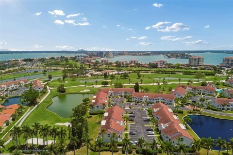 Copropriété à vendre à Saint Petersburg, Floride: 2 chambres, 106.37 m2 № 2126032 - photo 28