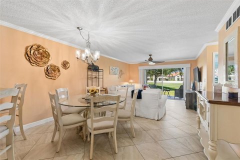 Copropriété à vendre à Saint Petersburg, Floride: 2 chambres, 106.37 m2 № 2126032 - photo 5