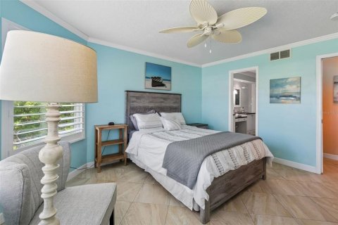 Copropriété à vendre à Saint Petersburg, Floride: 2 chambres, 106.37 m2 № 2126032 - photo 14