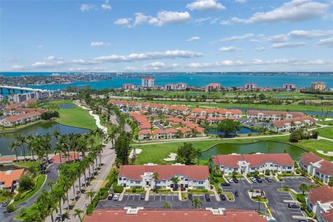 Copropriété à vendre à Saint Petersburg, Floride: 2 chambres, 106.37 m2 № 2126032 - photo 27