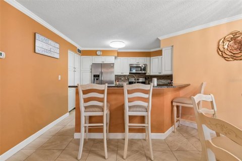 Copropriété à vendre à Saint Petersburg, Floride: 2 chambres, 106.37 m2 № 2126032 - photo 6