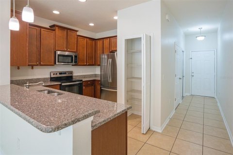 Copropriété à louer à Windermere, Floride: 3 chambres, 140.47 m2 № 2411665 - photo 4