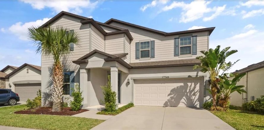 Villa ou maison à Clermont, Floride 4 chambres, 306.3 m2 № 2101406