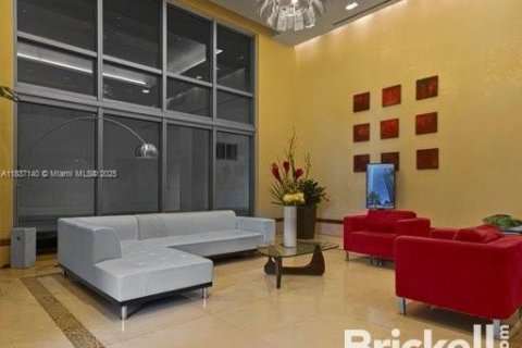 Condominio en alquiler en Miami, Florida, 1 dormitorio, 89.93 m2 № 1821845 - foto 9