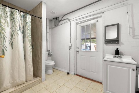 Propiedad comercial en venta en Winter Haven, Florida, 4 dormitorios, 178.37 m2 № 1755207 - foto 9