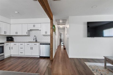Propiedad comercial en venta en Winter Haven, Florida, 4 dormitorios, 178.37 m2 № 1755207 - foto 17