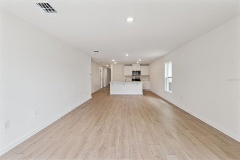 Villa ou maison à vendre à Port Orange, Floride: 4 chambres, 144.93 m2 № 2203502 - photo 5
