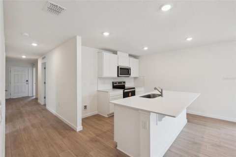 Villa ou maison à vendre à Port Orange, Floride: 4 chambres, 144.93 m2 № 2203502 - photo 10
