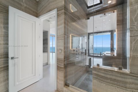 Copropriété à vendre à Sunny Isles Beach, Floride: 5 chambres, 580.73 m2 № 2022592 - photo 20