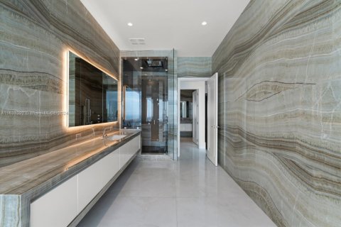 Copropriété à vendre à Sunny Isles Beach, Floride: 5 chambres, 580.73 m2 № 2022592 - photo 24