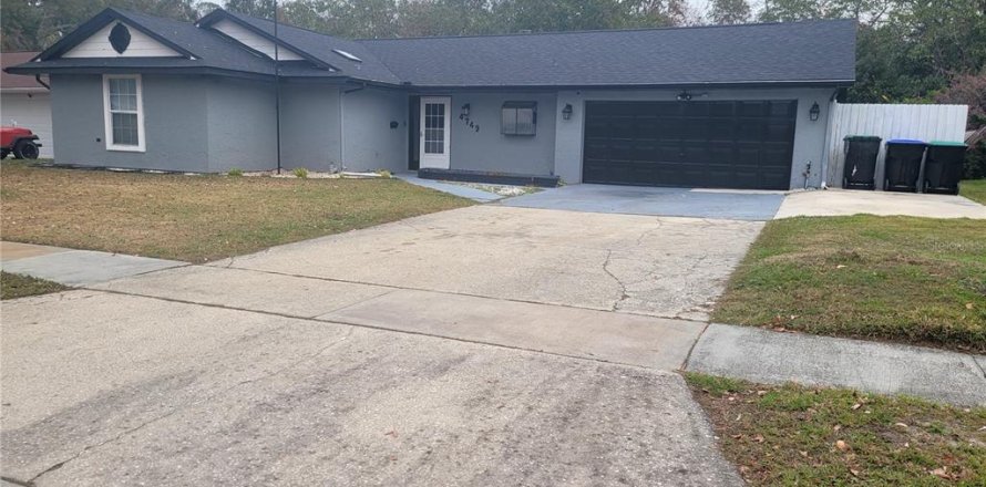 House in Orlando, Florida 3 bedrooms, 113.81 sq.m. № 1512482