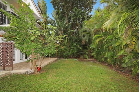 Casa en venta en Coral Gables, Florida, 4 dormitorios, 228.26 m2 № 1984164 - foto 30