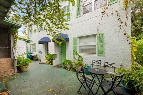 Купить коммерческую недвижимость в Майами, Флорида 313.82м2, № 1966751 - фото 8