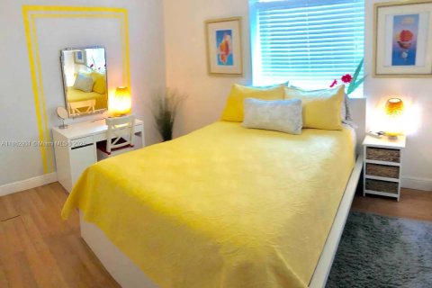 Купить коммерческую недвижимость в Майами, Флорида 313.82м2, № 1966751 - фото 16