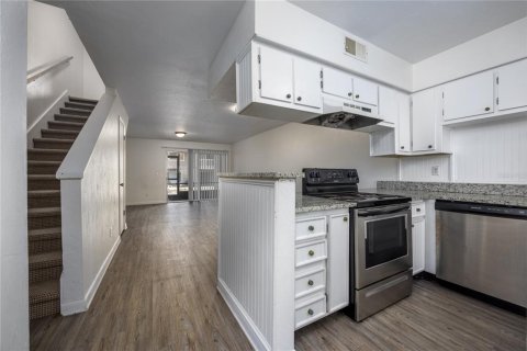 Купить таунхаус в Гейнсвилл, Флорида 3 комнаты, 108.51м2, № 2093031 - фото 3