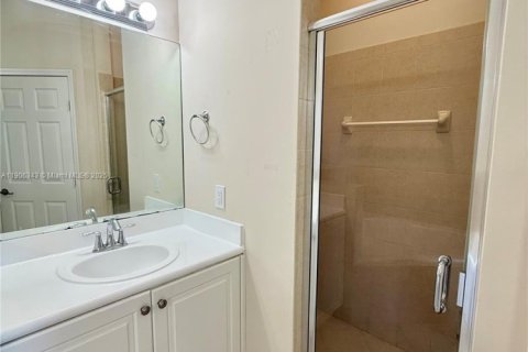 Townhouse in Homestead, Florida 4 bedrooms, 180.79 sq.m. № 1956915 - photo 19