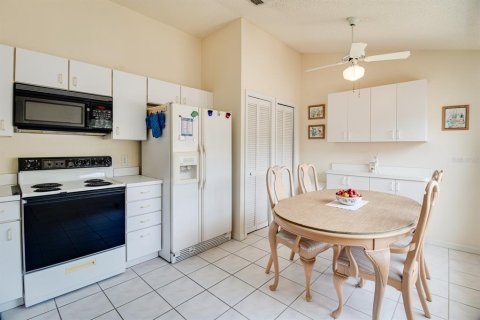 Condominio en venta en Orlando, Florida, 3 dormitorios, 163.88 m2 № 1842212 - foto 9