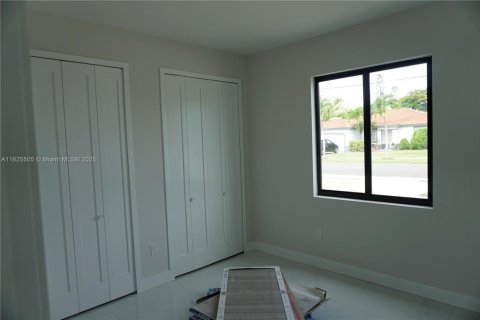 Touwnhouse à vendre à Miami, Floride: 3 chambres № 1794792 - photo 10
