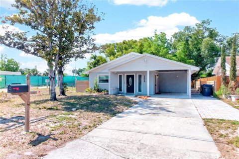 Casa en venta en Tampa, Florida, 3 dormitorios, 137.22 m2 № 2200072 - foto 4