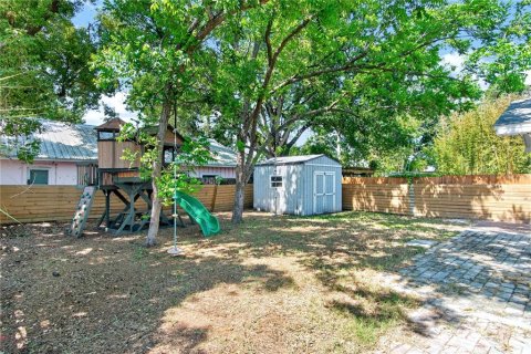 Casa en venta en Tampa, Florida, 3 dormitorios, 137.22 m2 № 2200072 - foto 28