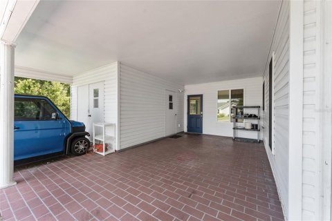 Apartment in Lady Lake, Florida 2 bedrooms, 144.18 sq.m. № 2226640 - photo 9