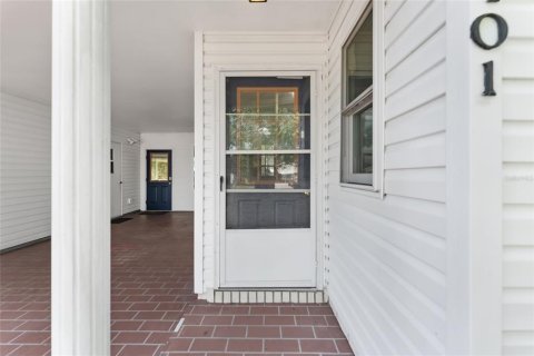 Apartment in Lady Lake, Florida 2 bedrooms, 144.18 sq.m. № 2226640 - photo 10
