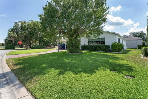 Apartamento en Lady Lake, Florida 2 dormitorios, 144.18 m2 № 2226640
