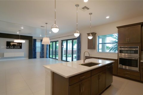 Villa ou maison à vendre à Parkland, Floride: 4 chambres, 342.81 m2 № 1999413 - photo 23