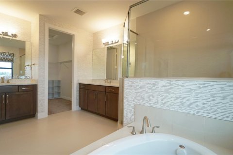 Villa ou maison à vendre à Parkland, Floride: 4 chambres, 342.81 m2 № 1999413 - photo 29