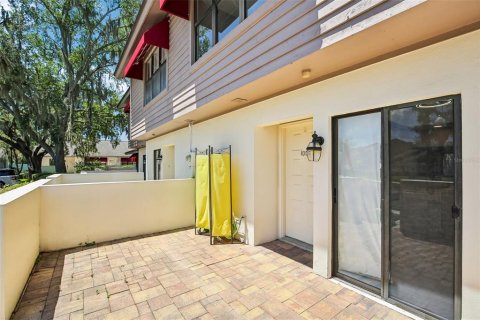 Townhouse in Brandon, Florida 2 bedrooms, 116.31 sq.m. № 2103892 - photo 28