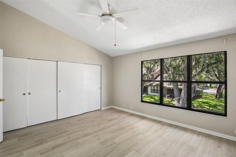 Townhouse in Brandon, Florida 2 bedrooms, 116.31 sq.m. № 2103892 - photo 24