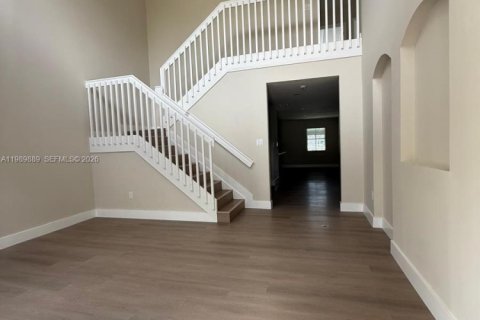 Townhouse in Miami, Florida 3 bedrooms, 162.86 sq.m. № 2057961 - photo 2