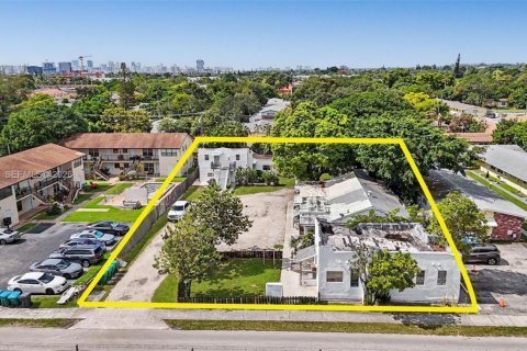 Immobilier commercial à vendre à Hollywood, Floride: 746.38 m2 № 2269921 - photo 20