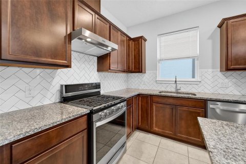 Casa en venta en Land O' Lakes, Florida, 2 dormitorios, 130.06 m2 № 1917188 - foto 17