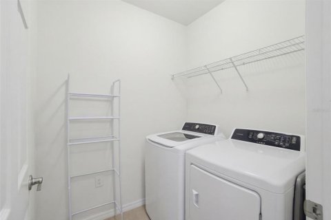 Купить виллу или дом в Кейп-Корал, Флорида 4 комнаты, 169.83м2, № 2103490 - фото 29
