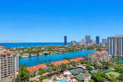Condo in Aventura, Florida, 6 bedrooms  № 2397383 - photo 7