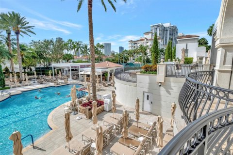 Condo in Aventura, Florida, 6 bedrooms  № 2397383 - photo 10