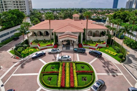 Condo in Aventura, Florida, 6 bedrooms  № 2397383 - photo 8