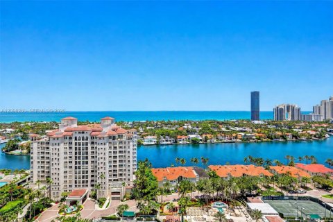 Condo in Aventura, Florida, 6 bedrooms  № 2397383