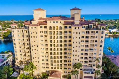 Condo in Aventura, Florida, 6 bedrooms  № 2397383 - photo 3