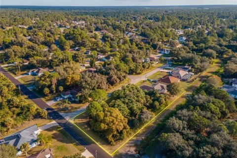 Villa ou maison à vendre à North Port, Floride: 3 chambres, 165.09 m2 № 1886071 - photo 4