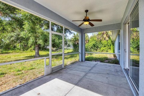 Villa ou maison à vendre à North Port, Floride: 3 chambres, 165.09 m2 № 1886071 - photo 24