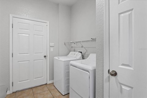 Villa ou maison à vendre à North Port, Floride: 3 chambres, 165.09 m2 № 1886071 - photo 23