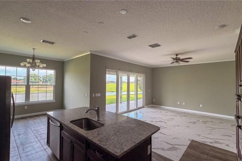 Villa ou maison à louer à Davenport, Floride: 4 chambres, 248.14 m2 № 2304561 - photo 15