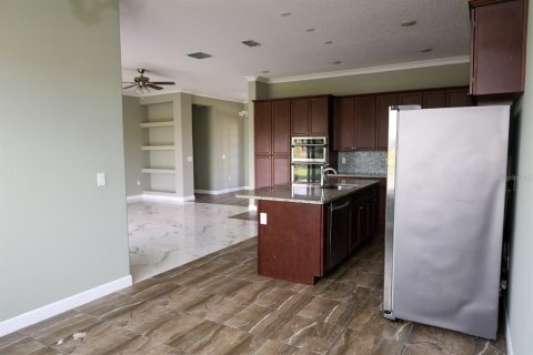 Villa ou maison à louer à Davenport, Floride: 4 chambres, 248.14 m2 № 2304561 - photo 12